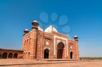 The Kau Ban Mosque at the Taj Mahal complex - Agra, Uttar Pradesh, India