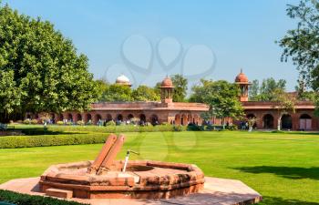 Jilaukhana, the forecourt of Taj Mahal. Agra - Uttar Pradesh, India