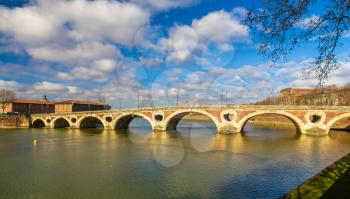 Pont Neuf, a bridge in Toulouse - France