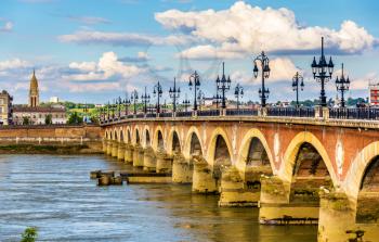 Pont de pierre in Bordeaux - Aquitaine, France
