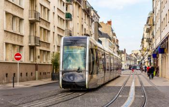 Wireless tram in the city centre of Tours - France