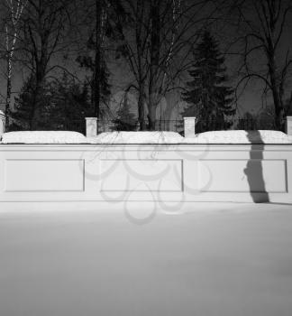 Snow on symmetric border fence background hd