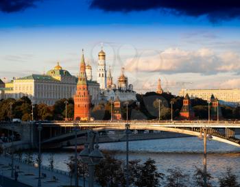 Russian Kremlin bridge city background