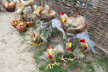 Wicker from the chicken and chicken. Art of crafts. Dolls of chickens.