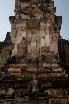This is the Wat Phra si rattana mahathat or Wat Phra Prang in sri Satchanalai Historical Park, Sukhothai , Thailand.