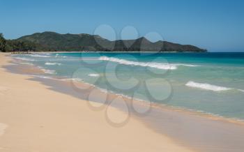 Wide and deserted idyllic sand at Sherwood Beach on the east coast of Oahu in Hawaii in winter
