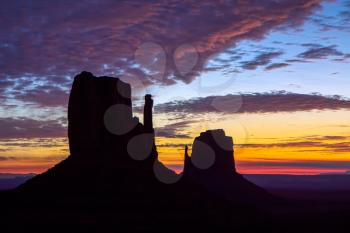 View of the Mittens in Monument Valley