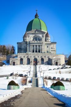Beautiful view of St-Joseph's Oratory during winter